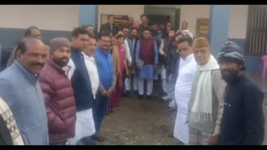 कटकमदाग: कांग्रेस कार्यालय कृष्ण आश्रम में विधानसभा चुनाव की समीक्षा बैठक हुई