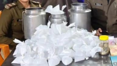 बिहार: लहेरी थाना पुलिस ने आलमगंज से 130 शराब के पाउच और ₹4,96,722 के साथ एक महिला को गिरफ्तार किया