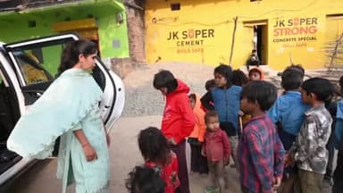 KHF संगठन द्वारा जरूरतमंद बच्चों की मदद