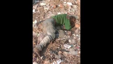 झांसी: शिवपुरी रोड के चौकी के पास मिला अज्ञात शव, पुलिस ने किया पोस्टमार्टम के लिए भेजा