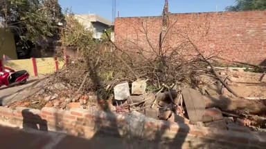 झांसी: दो सौतेली संतानों के बीच संपत्ति का विवाद, एसएसपी से शिकायत कर न्याय की गुहार लगाई