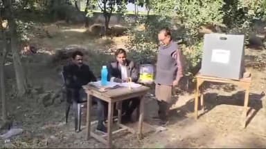 राजाखेड़ा: राजाखेड़ा अभिभाषक संघ का चुनाव शांतिपूर्ण तरीके से संपन्न, एडवोकेट राजकुमार शर्मा बने अध्यक्ष