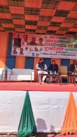 कालकाजी: दिल्ली के तुगलकाबाद में खेल प्रतियोगिता का आयोजन, वीरेंद्र सचदेवा ने की शुरुआत