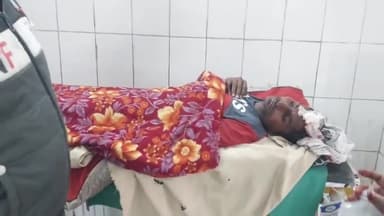 पीलीभीत: दिनारपुर गांव के पास 2 बाइकों की भिड़ंत में 2 लोग हुए घायल, जिला अस्पताल में किया गया रेफर