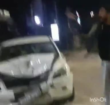 ब्यौहारी: ब्यौहारी में सड़क किनारे खड़ी कार को कार ने मारी टक्कर, विरोध करने पर हुई मारपीट, मामला दर्ज, वीडीओ आया सामने