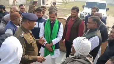 @संयुक्त_किसान_मोर्चा के @आवाहन पर @ट्रैक्टर मार्च को लेकर @पुलिस_प्रशासन से @वार्ता।#Discussion with the #police #administration #regarding the #tractor march on the call of the #United_Kisan_Morcha.
@Bhartiya_Kisan_Sangatghan