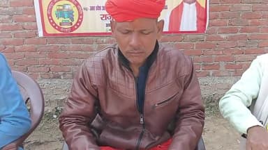 आज कैंप कार्यालय ककरहवा लंका के पहाड़ी एक बैठक राजेंद्र प्रजापति अध्यक्ष मिर्जापुर ऑटो ड्राइवर चालक सेवा समिति यूनियन मौजूदगी में बैठक संपन्न हुआ और उस बैठक में पदाधिकारी कार्यकर्ता लोगों के द्वारा यह कहा गया कि