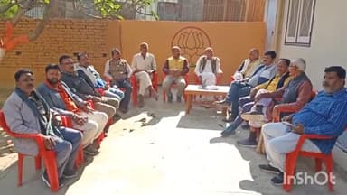 फारबिसगंज: विधायक जनसंपर्क कार्यालय में संगठनात्मक चुनाव और जनसमस्याओं को लेकर बैठक आयोजित