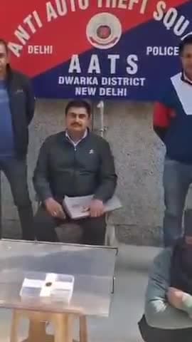 द्वारका: 50 से ज़्यादा मामलों में शामिल शातिर बदमाश द्वारका जिले से गिरफ्तार