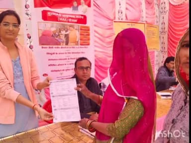 नागौर: गंठिलासर में मुख्यमंत्री ने आयुष्मान आरोग्य शिविर का आयोजन किया, आमजन के स्वास्थ्य की हुई जांच