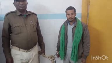 बांका: छोटी गुटिया गांव से उत्पाद विभाग ने एक बोतल शराब के साथ एक युवक को गिरफ्तार किया