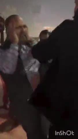 गौतम बुद्ध नगर: सेक्टर 113 थाना क्षेत्र में एक युवक ने कार टकराने पर एक व्यक्ति के साथ जमकर मारपीट की, वीडियो सोशल मीडिया पर वायरल