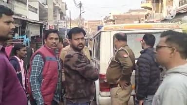 प्रतापगढ़: गोकुलपुर गांव के पास छुट्टा जानवर की टक्कर से बाइक सवार युवक हुआ घायल