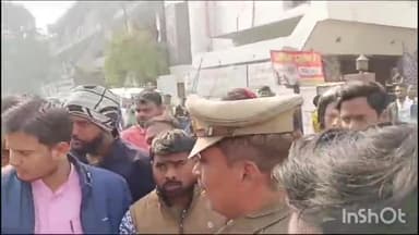 मकबूल आलम रोड स्थित शुभम हॉस्पिटल में एक व्यक्ति की मौत पर परिवार वालों ने किया बवाल