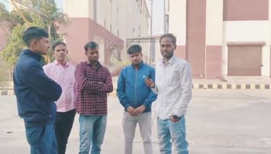 पावापुरी अस्पताल, कर्मियों ने की कम वेतन की शिकायत