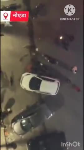 गौतम बुद्ध नगर: गौर सिटी-2 सोसाइटी के समीप देर रात दो पक्षों के बीच जमकर मारपीट, वीडियो हुआ वायरल, पुलिस जांच में जुटी