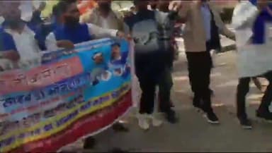 टीकमगढ़: भीमराव अंबेडकर पर दिए गए अमित शाह के बयान को लेकर आजाद समाज पार्टी ने कलेक्ट्रेट पहुंचकर राष्ट्रपति के नाम दिया ज्ञापन