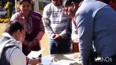 देहरादून: सीएम धामी से मुख्यमंत्री आवास में जनप्रतिनिधियों और लोगों ने की भेंट