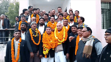 ज्ञानपुर: डिस्ट्रिक्ट बार एसोसिएशन का चुनाव परिणाम हुआ घोषित, प्रभाकर तिवारी बने अध्यक्ष व दीपक पांडेय बने महासचिव