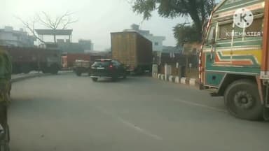 बक्सर: गोलंबर पर बड़े वाहनों की भीड़ से जाम, आवागमन प्रभावित, लोग परेशान