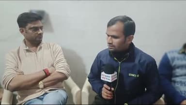 नोडल पदाधिकारी,आशा, समरेन्द्र नारायण वर्मा ने जिला के अस्पतालों के भ्रमण के दौड़ान डॉक्टरों में हड़कंप पैदा कर दिया