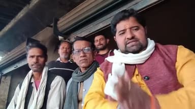 माननीय मुख्यमंत्री महोदय से अनुरोध हैजनपद बहराइच में सिंभावली शुगर लिमिटेडचिलवरिया मीलबहराइचमें किसानों का बकाया पिछले वर्ष का नहीं दिया गया है उसे तत्काल दिलाया जाएटेढ़ी पवित्र नदीमें मिल का गंदा पानी गिर कर जलीय जीव को मौत के घाट उतारा है