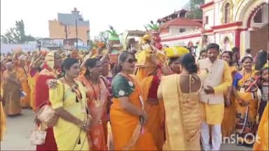 जगदलपुर: मां दंतेश्वरी मंदिर प्रांगण से निकाली गई कलश यात्रा, किया गया महारानी अहिल्या बाई होलकर की झांकी का जीवंत प्रदर्शन