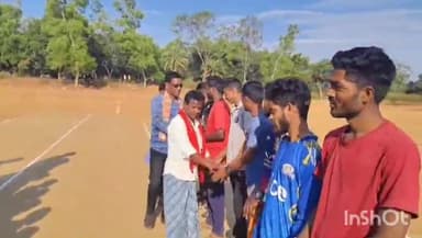 बस्तर: भाटपाल में टेनिस बॉल क्रिकेट प्रतियोगिता के शुभारंभ में छत्तीसगढ़ सर्व आदिवासी समाज युवा प्रभाग जिला अध्यक्ष हुए शामिल