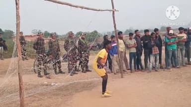 खैरा:सोखो बिरसा मैदान मे फुटबॉल मैच मे महेगरो टीम विजयी!G SHO#अनिरुद्ध प्रसाद शास्त्री व #अनिल यादव ने किया सम्मानित