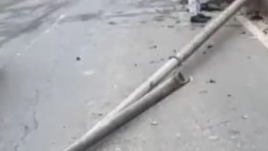 जगाधरी: छोटा बांस गांव के पास आवारा जानवर के कार के आगे आने से डिवाइडर से टकराई कार, तीन लोग घायल