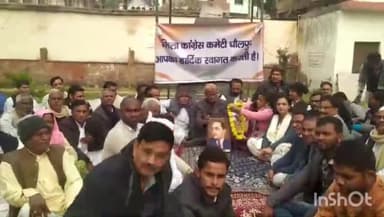 धौलपुर: कांग्रेसियों ने निकाला सम्मान मार्च, एसडीएम को सौंपा ज्ञापन