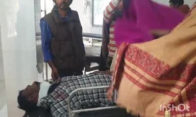 खगड़िया: पसराहा NH 31 पर ऑटो पलटने से एक अधेड़ गंभीर रूप से घायल, सदर अस्पताल में भर्ती
