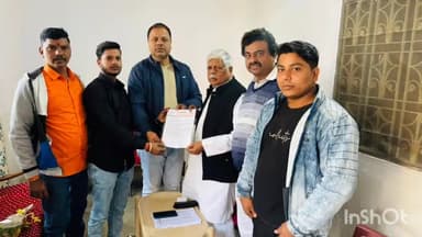 गढ़वा: भाजपा नगर मंडल ने गढ़वा टाउन स्टेशन पर रेलवे समस्याओं को लेकर पलामू सांसद को मांगपत्र सौंपा