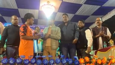 বজবজ ১: চরিয়াল চেকপোস্টে 2 দিনের নকআউট ফুটবল টুর্নামেন্টের ফাইনাল আয়োজিত, উপস্থিত পর্যবেক্ষক জাহাঙ্গীর খান