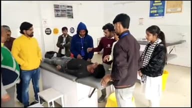 इटावा: कोतवाली इलाके में बस स्टैंड के पास सटरिंग खोलते समय लैंटर का हिस्सा गिरने से ठेकेदार घायल, इलाज जिला अस्पताल में हुआ