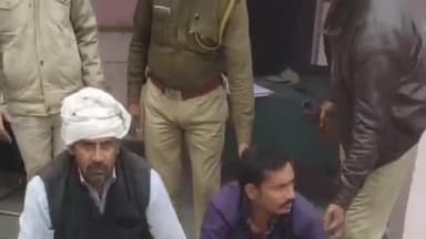 राजाखेड़ा: राजाखेड़ा पुलिस ने फायरिंग की घटना के दो मुख्य आरोपियों को गिरफ्तार किया, एक 12 बोर कट्टा किया बरामद