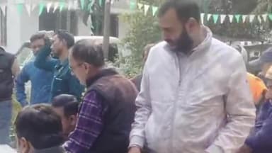 बक्सर: पंडितपुर गांव में डॉक्टर अंबेडकर की प्रतिमा लगाए जाने के बाद दो पक्षों में तनाव, मुफस्सिल थाने में हुई बैठक