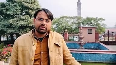 #लखनऊ_घंटाघर_शीशमहल पार्क जहां का फवारा पानमसाला गुटका दारू की बोतल से पटा पड़ा है क्या स्वस्थ भारत?