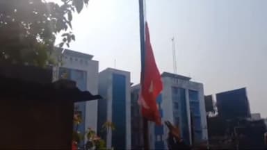 कांके: रांची के अल्बर्ट एक्का चौक स्थित कार्यालय में सीपीआई ने मनाया स्थापना दिवस