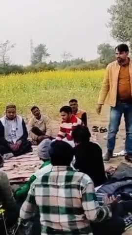 #बहुआयामी_दल_के_अध्यक्ष ने मूसाबाग लखनऊ Christmas #कैप्टन_विलियम्स_की_मजार पर कव्वालो का किया स्वागत