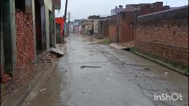 बिजनौर: बिजनौर में बेतहाशा बारिश के कारण अचानक बढ़ी सर्दी, लोग घरों में कैद हुए