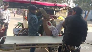 लखीसराय: लखीसराय के सदर अस्पताल मुख्य मार्ग पर अज्ञात वाहन की टक्कर से एक वृद्ध गंभीर रूप से घायल, उपचार जारी, स्थिति चिंताजनक