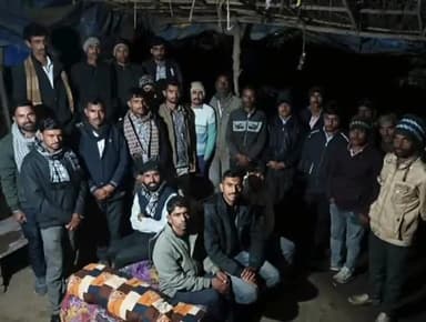 गरोठ: सुसनेर में होने वाले युवा सम्मेलन को लेकर प्रदेश और जिला कार्यकारणी के सदस्य गांवों में जाकर युवाओं से मिल रहे हैं