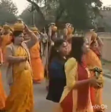 सिंगरौली: गायत्री परिवार ने एनटीपीसी विंध्यनगर में विशाल कलश यात्रा निकाली