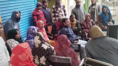 चकरनगर: चकरनगर में ब्लॉक प्रमुख प्रतिनिधि के नेतृत्व में प्रधानमंत्री के 'मन की बात' कार्यक्रम का आयोजन हुआ