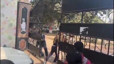 पटना ग्रामीण: गांधी मैदान के गेट नंबर एक पर सुरक्षाकर्मियों और बीपीएससी अभ्यर्थियों के बीच घुसने को लेकर झड़प