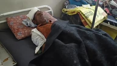 शाजापुर: पचोर के समीप पिकअप वाहन की टक्कर से बाइक सवार व्यक्ति हुआ घायल, जिला अस्पताल में उपचार जारी