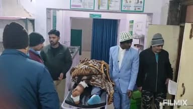 मुरैना नगर: परसोटा के पास दो बाइकों के बीच हुई टक्कर में एक युवक हुआ घायल, ज़िला अस्पताल में कराया गया भर्ती