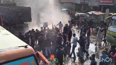 सिरोंज: भीम आर्मी ने अमित शाह का पुतला फूंका, ग्रह मंत्री पर बाबा साहब अंबेडकर का अपमान करने का आरोप