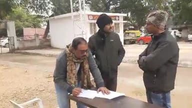 मुरैना नगर: संजय कॉलोनी में घर के बाहर खड़ी मोटरसाइकिल चोरी, पीड़ित ने कोतवाली में शिकायत दर्ज कराई